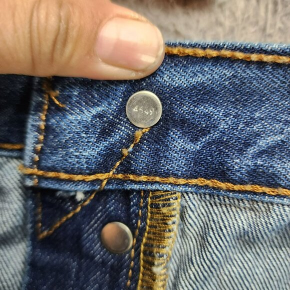 Levis Jeans Mens 38x29 501 Med Wash Cotton Mid Rise Button Fly Classic Straight - Picture 12 of 16